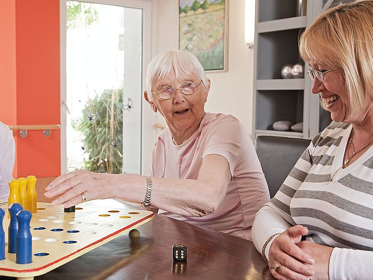Unterhaltsame Gesellschaftsspiele im Kursana