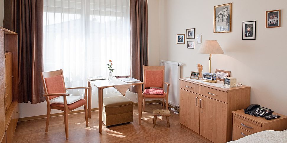 Pflegeheim Dreieich - Ihr schönes Zimmer im neuen Zuhause