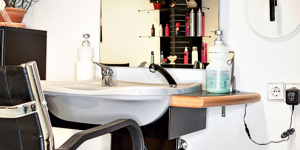 Der hauseigene Friseursalon im Pflegeheim Berlin Lichtenberg