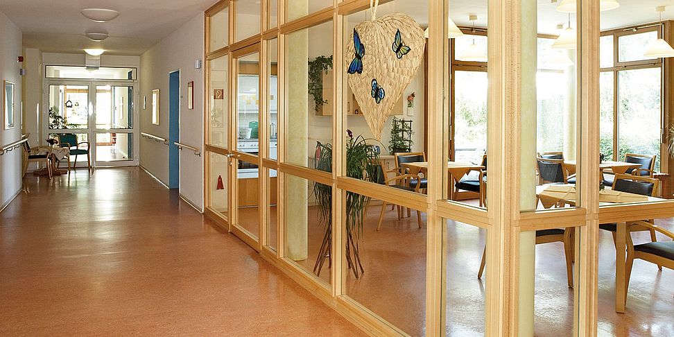 Flur im Pflegeheim Torgelow - Haus Waldsiedlung.