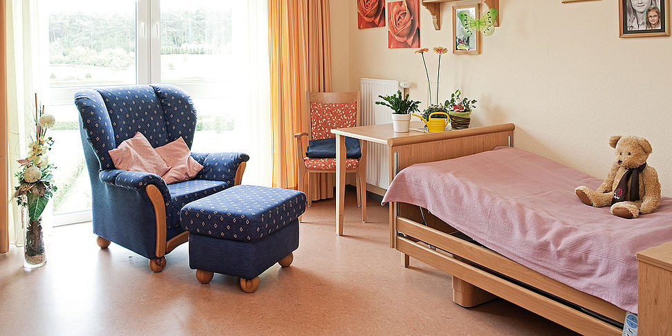Pflegeheim Lingen - Ihr schoenes Zimmer im neuen Zuhause