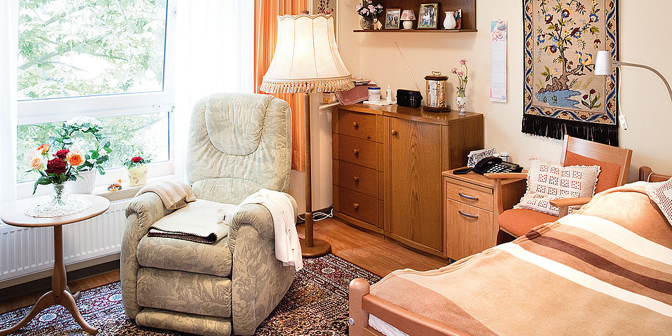 Pflegeheim Pullach - Ihr schoenes Zimmer im neuen Zuhause
